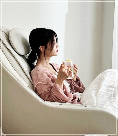 Actress Nam Gyu-ri Opens Up About Being Bullied Behind the Glamour 3