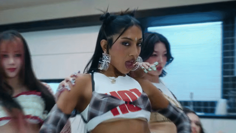 KATSEYEGnarly Daniela 4