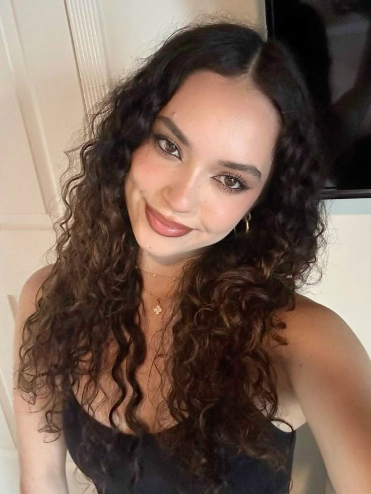 KATSEYEGnarly Daniela