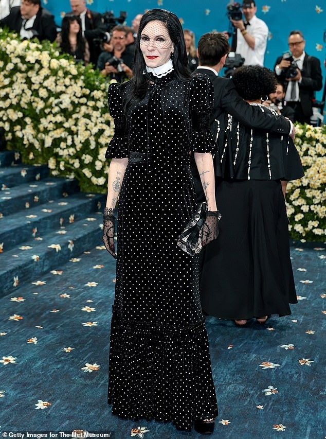 jill-kargman-met-gala-2025
