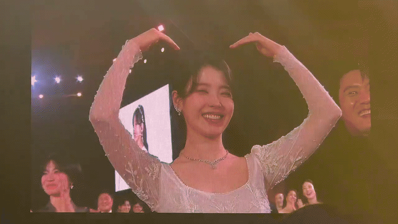 iu-baeksang-2025-child-actors-support-2