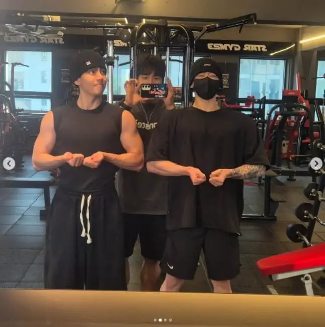 BTS V Jungkook Song Kang workout