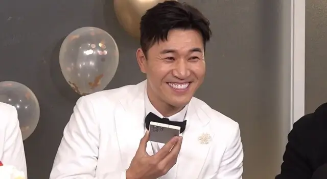 kim-jong-min-wife-my-little-old-boy-thumbnail