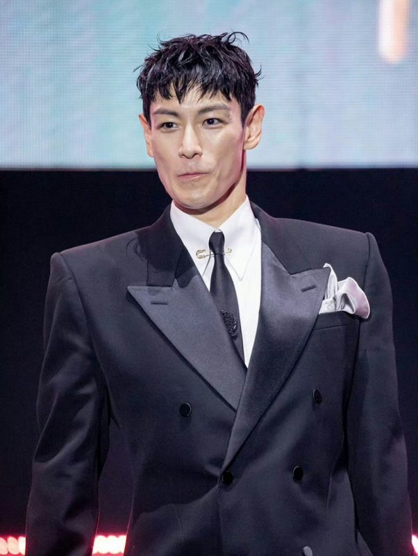 T.O.P Squid Game 3 appearanceman-suit-tie-formal.