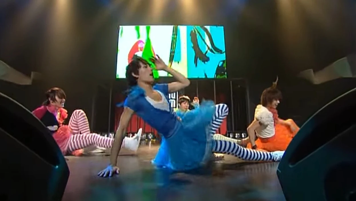 im-si-wan-zea-video-squid-game-3