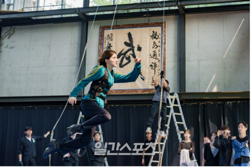 han-so-hee-50-million-won-seoul-arts-students-1