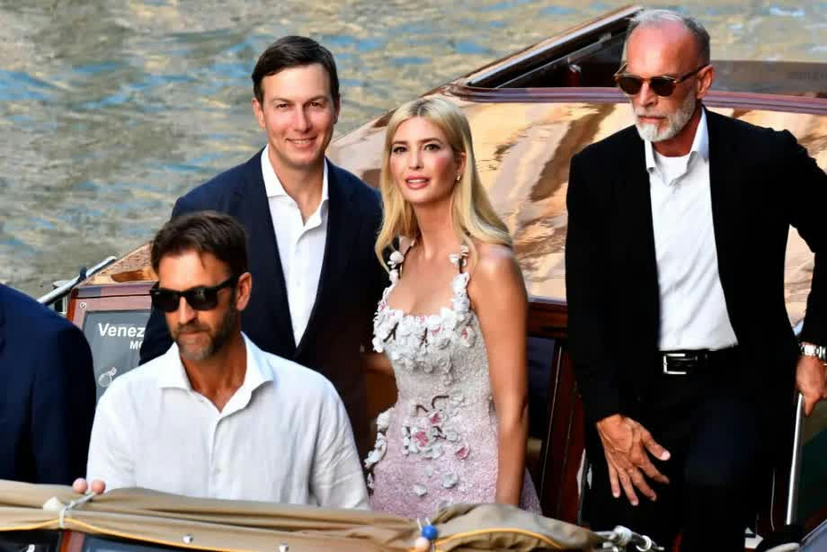 ivanka trump jeff bezos weddinggroup-boat-sunglasses-formaldress.