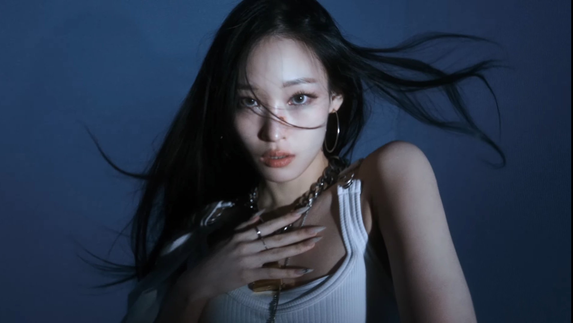Annie Moon Profile