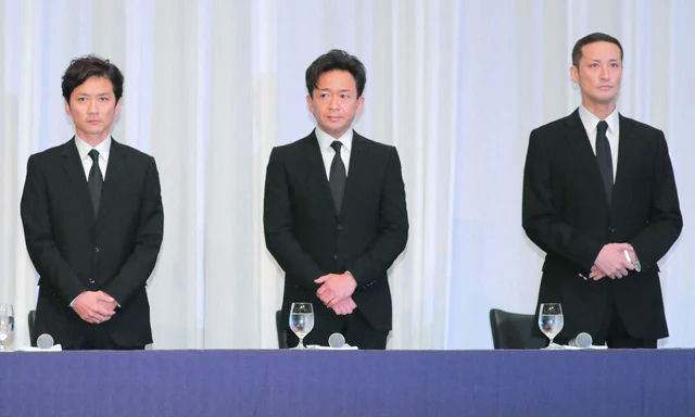 taichi kokubun nude photos scandalmen-suits-table-formal.