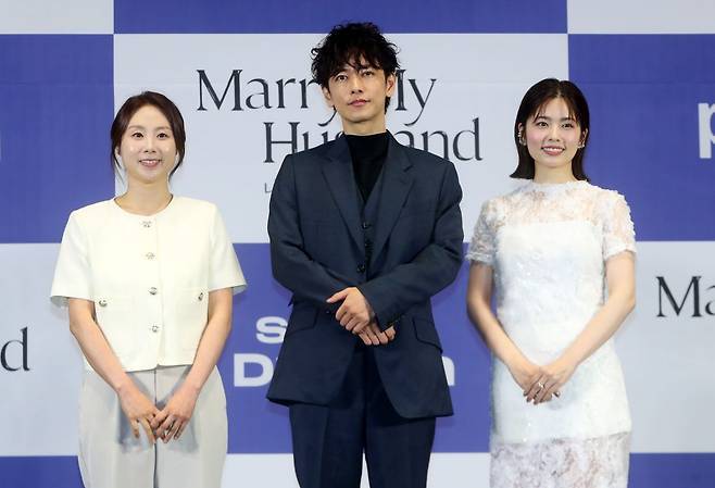fuka-koshiba-marry-my-husband-japan-press-conference