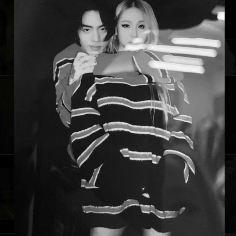 cl secret boyfriend vietnamCouple-Stripes-Monochrome-Embrace.