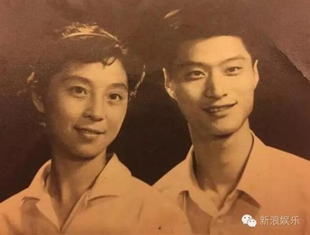 Fans Shocked by Fan Bingbing’s Father’s Youthful Looks at 73 3