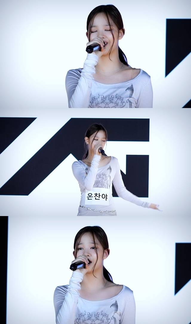 chanya yg next monstersinger-microphone-performance-idol.
