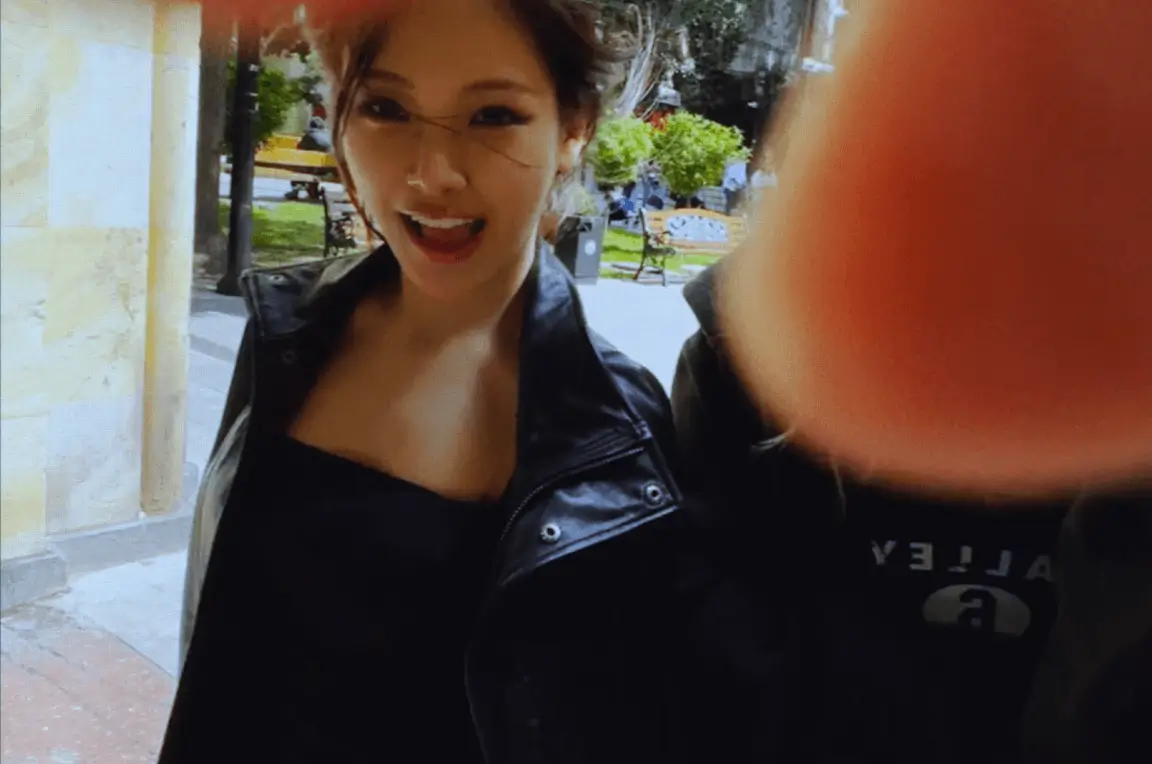 baby dont cry visualswoman-leather-jacket-street-outdoors.
