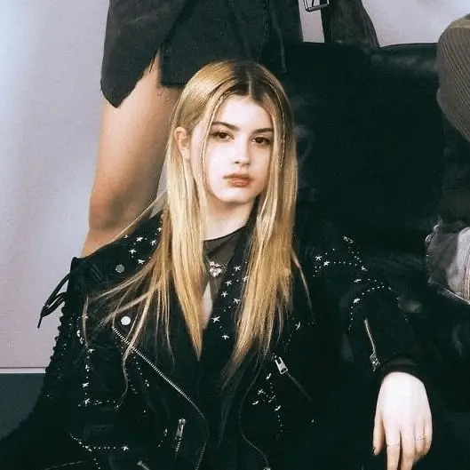 kg vcha solo career conditionportrait-blonde-leatherjacket-stars.