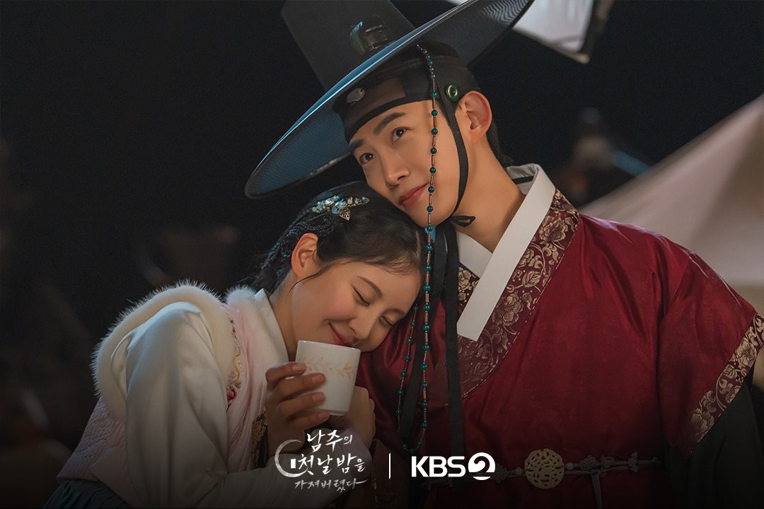 the first night with the duke kbsHistorical-Couple-KoreanDrama-Romance-Embrace.