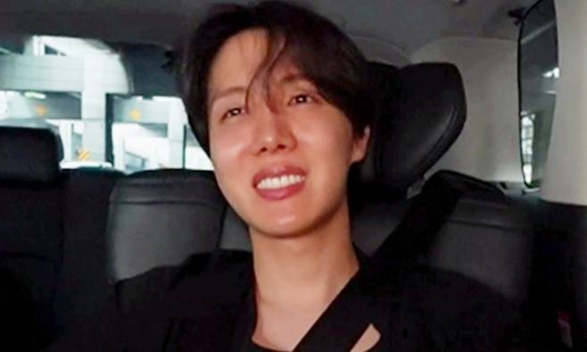 j-hope bts full group comebackJ-Hope-Seatbelt-Smile-Car.