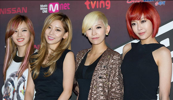 gen-2-kpop-girl-groups-2025-sunny-hill
