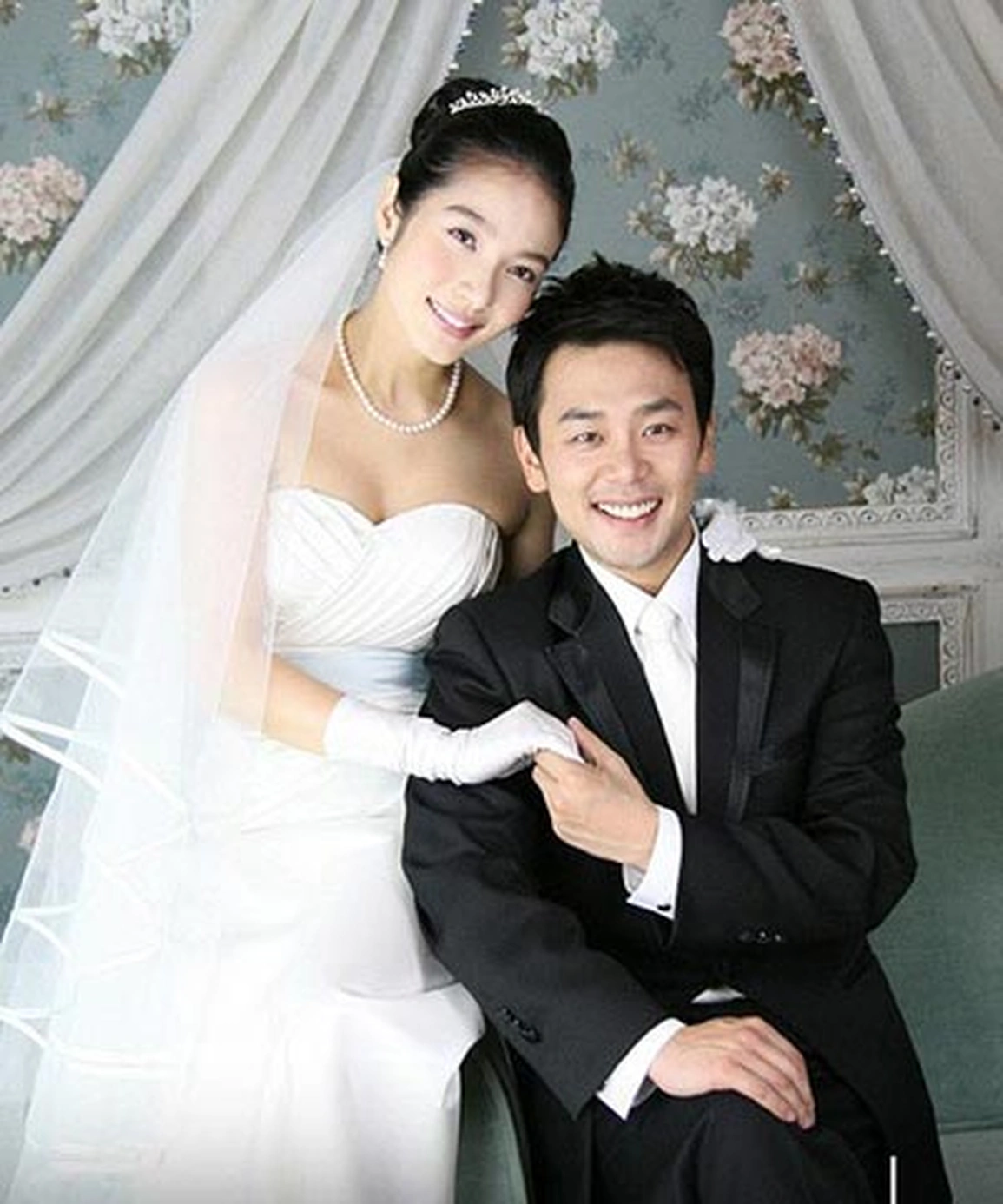 korean-celebrity-quick-divorces-lee-min-young
