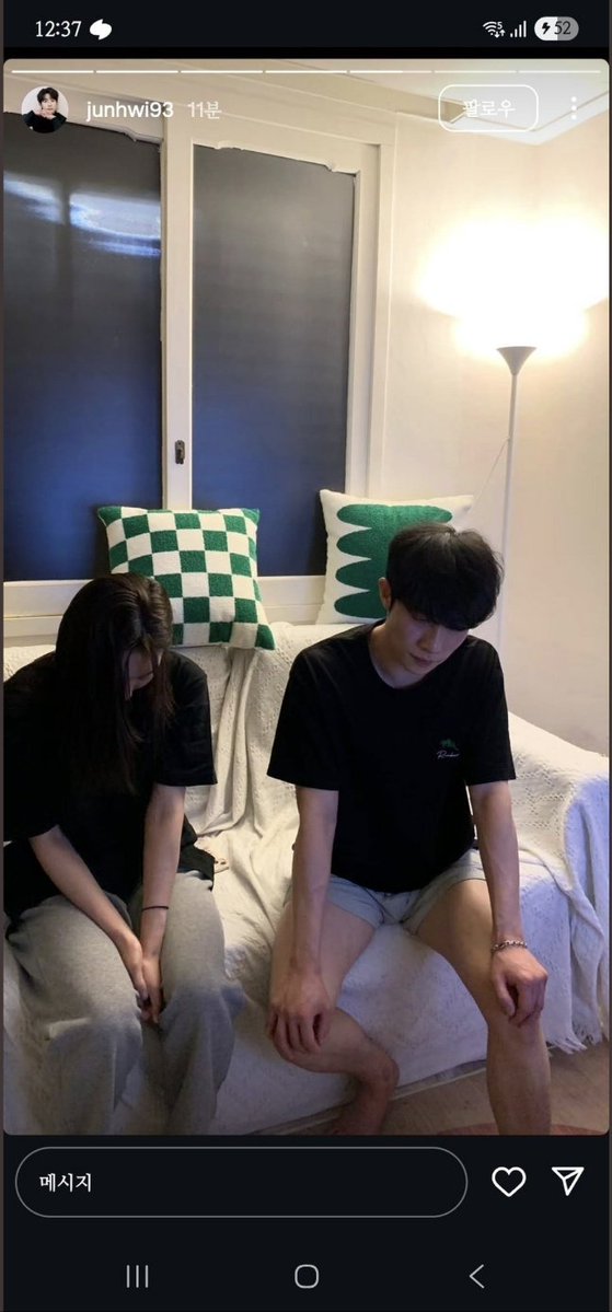 musical actor park jun-hwi cheating scandalindoors-couch-couple-instagram.