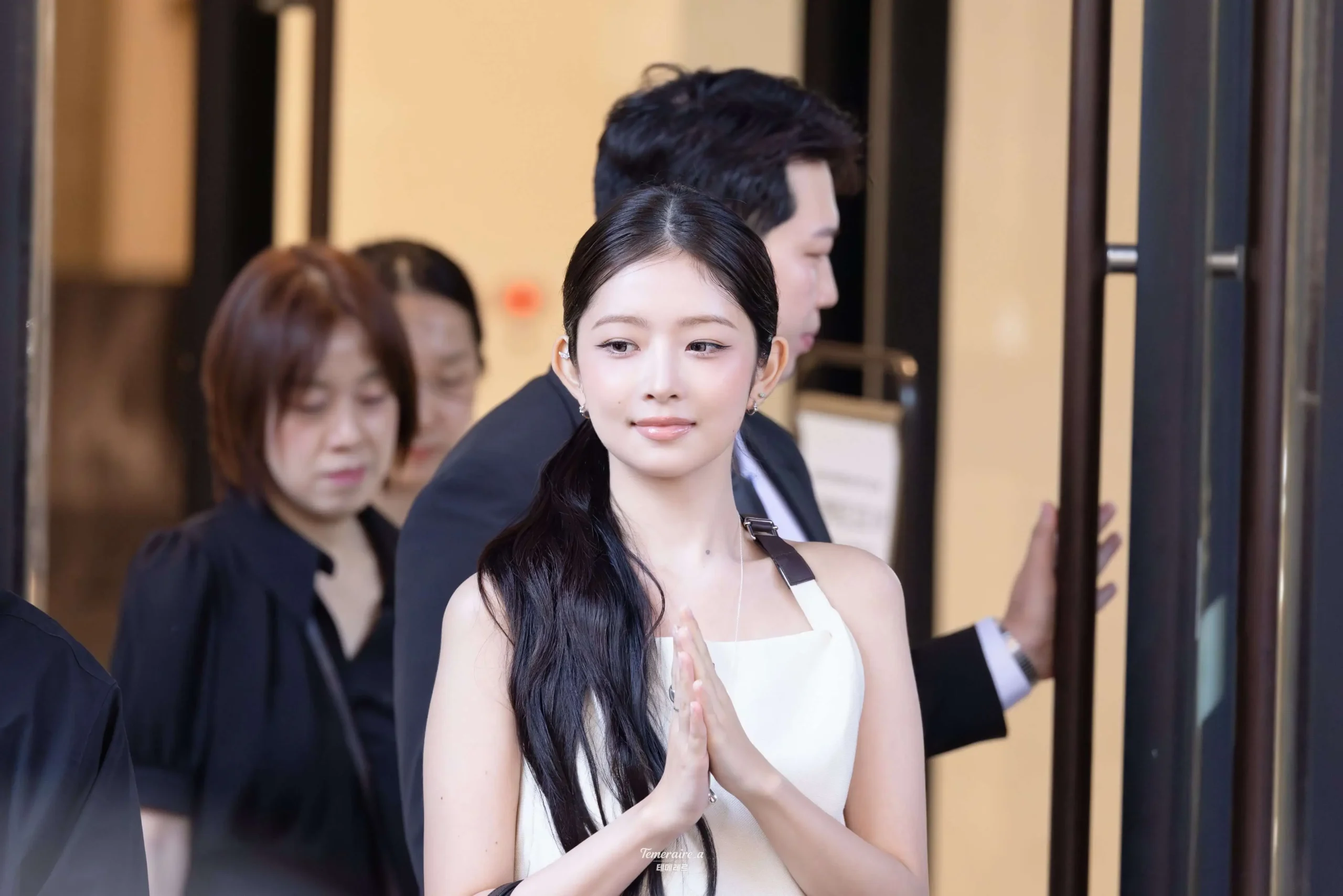 ive rei political pose hesitationwoman-dress-hairstyle-people.