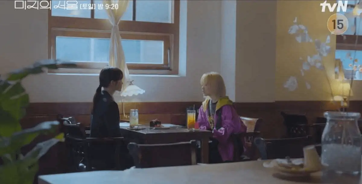 Our Unwritten Seoul rating 4 episodescafe-meeting-drinks-conversation.