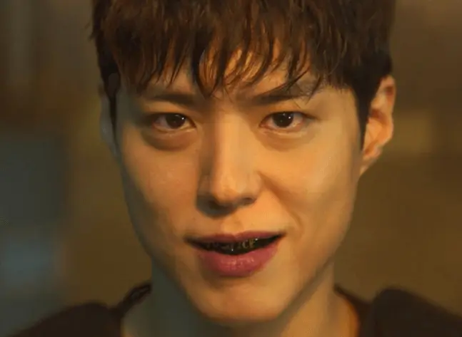 park bo-gum good boy transformationportrait-man-teeth-smirk.