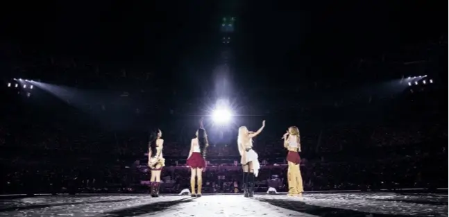 blackpink-100k-attendance-la-2025-07-14t07-52-16-000z