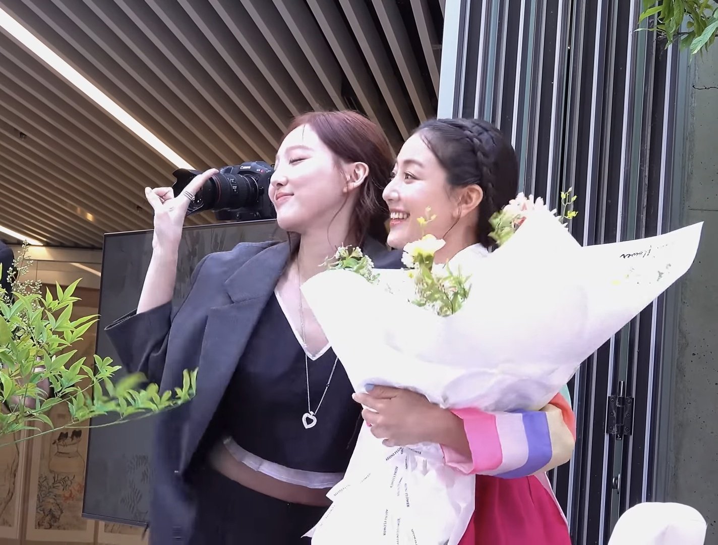jihyo-20-years-jyp