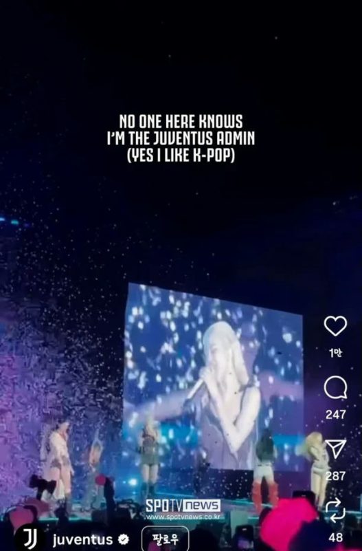 Juventus BLACKPINK concert videoconcert' 'kpop' 'text' 'screen.