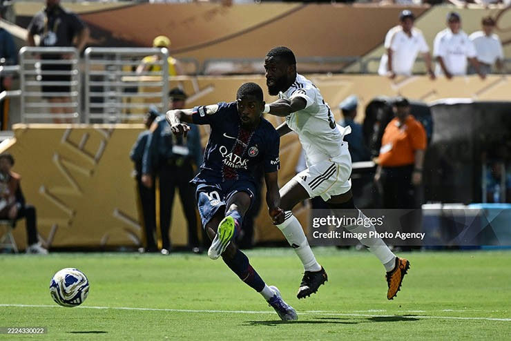 Dembele Ballon d'Or PSG vs Real Madridsoccer' 'athletes' 'ball' 'match.