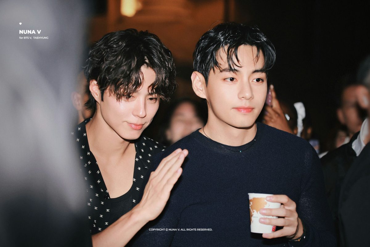 V BTS Park Bo Gum Paris Fashion Week BL dramasmen-Kpop-friends-cup.