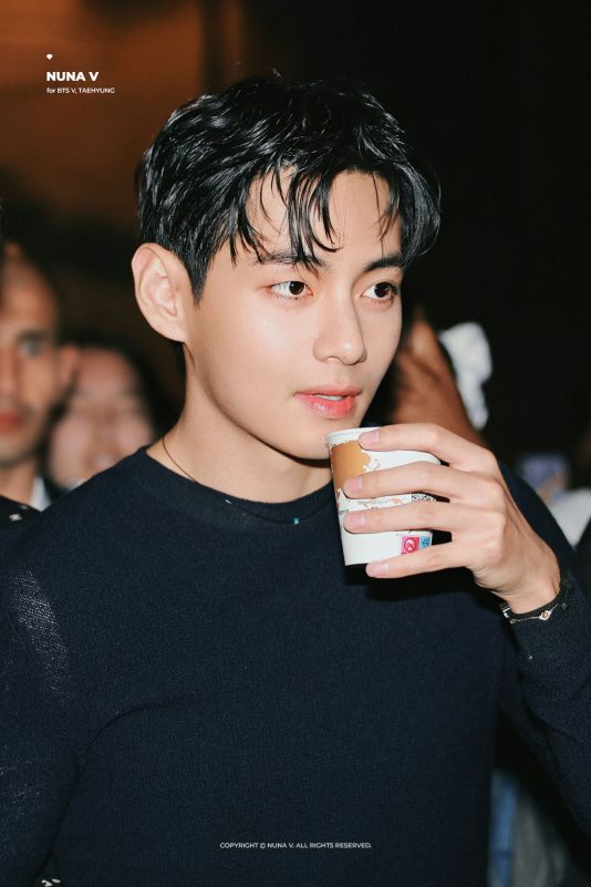 V BTS Park Bo Gum Paris Fashion Week BL dramasBTS-V-Coffee-BlackHair.