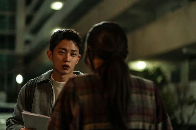 Kim Min-seok Noiseman-woman-dialogue-night.