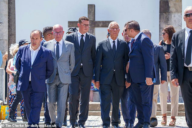 Diogo Jota funeralgroup-suits-cross-outdoors.