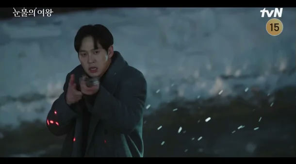 Park Sung-hoon Squid Game 3 Queen of Tearsactor-gun-outdoors-snow.